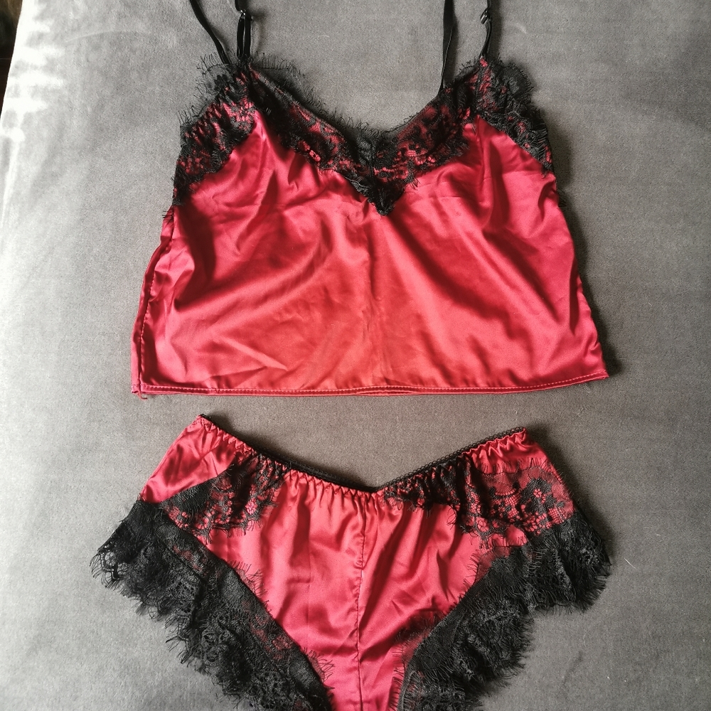 Red silk 2 piece lingerie